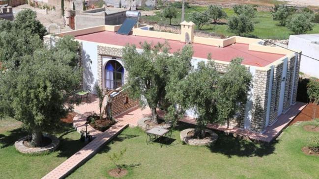 Riad Titima אסאוירה מראה חיצוני תמונה