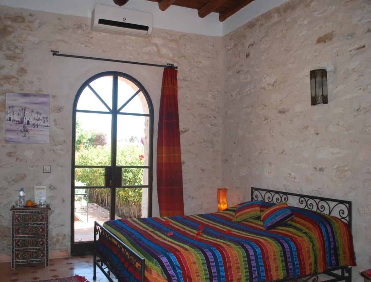Riad Titima אסאוירה מראה חיצוני תמונה